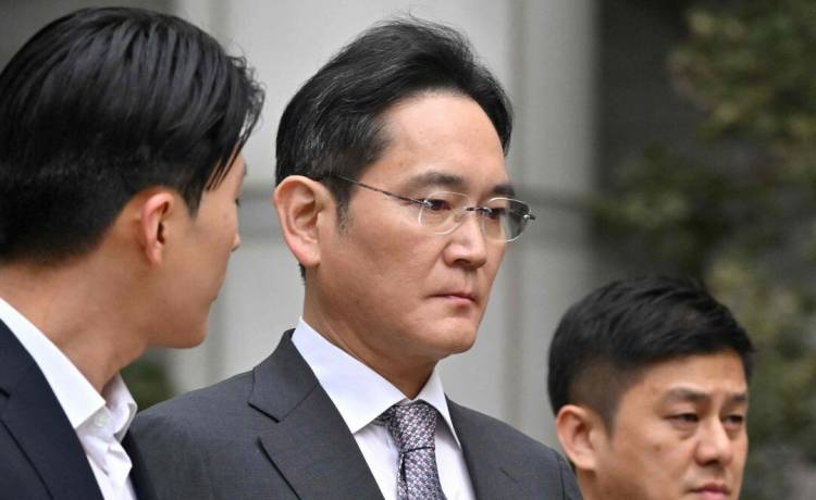 Li Dze Jong - szef Samsunga, fot. East News/JUNG YEON-JE/AFP/East News