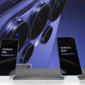 Samsung wypuszcza nowego flagowca. Ten ekran sprawi, że podglądacze oszaleją