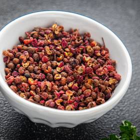 Pieprz syczuański – egzotyczny smak i wsparcie dla jelit