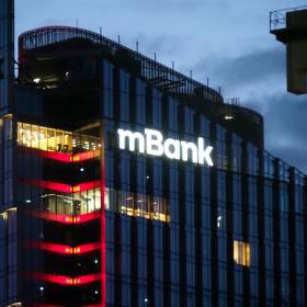 Zainstalowałeś tę aplikację? Możesz stracić wszystkie oszczędności. mBank ostrzega