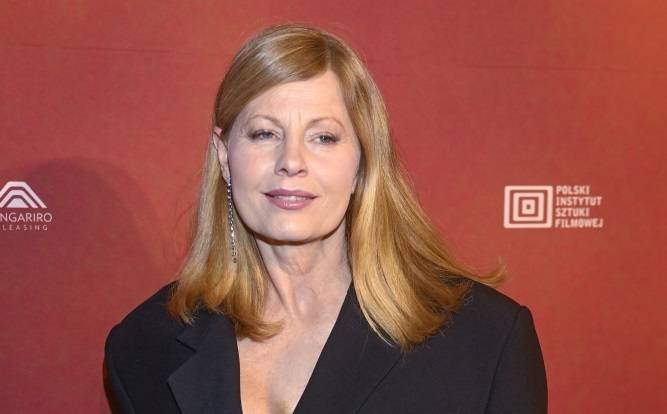 Ewa Skibińska nago w łóżku. 60-letnia aktorka w gorącej sesji [FOTO]