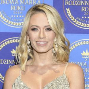 Kasia Dziurska wyłania się z wody i śmiało odsłania obfity dekolt. "Ale dałaś czadu" [FOTO]