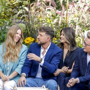 Zmiany u Mateusza Szymkowiaka. W tle: praca w TVP