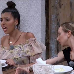 "Hotel Paradise 3". Polała się krew! Dramatyczne chwile w hotelu. "Ugryzł mnie"