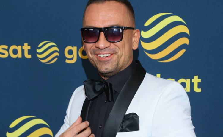 Aleks Mackiewicz zdradza ślubne plany! Podał liczbę gości na weselu