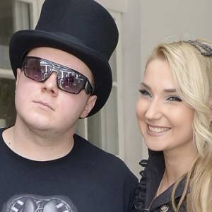 Cleo, Donatan i... biały miś! "Uwielbiam Wasze poczucie humoru"