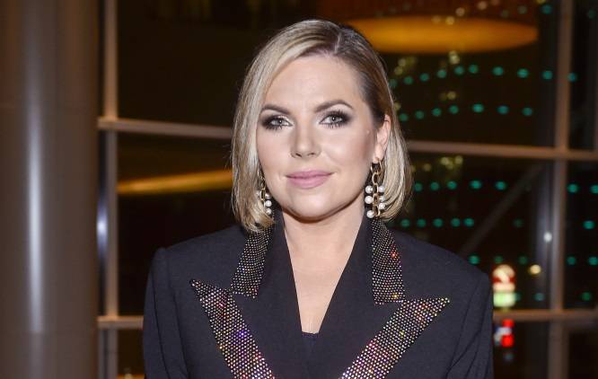 Aleksandra Kwaśniewska niczym postać z bajki? Jej sukienka to hit! "Urodzinowa cofka czasowa" [FOTO]