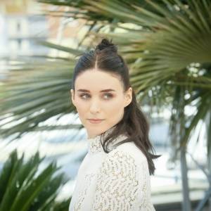 Rooney Mara i Joaquin Phoenix zaręczeni! Na palcu aktorki pojawił się pierścionek 