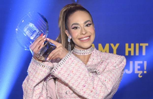 "Bejba is back". Blanka wraca z nową piosenką! Fani: "Lepsza od Solo" [WIDEO]