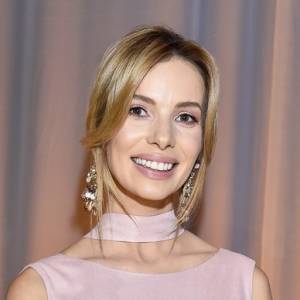 Izabela Janachowska w Paryżu. Widać już ciążowy brzuszek!