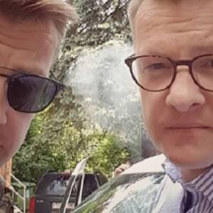 Skandaliczna zdrada w "M jak Miłość"?! Piotr nakryje Kingę w uścisku z Pawłem! 