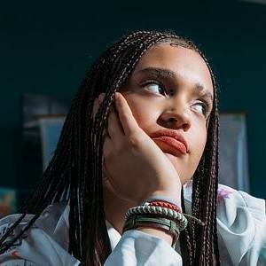 Sara James w Twojej szkole. Wokalistka ogłasza konkurs dla fanów