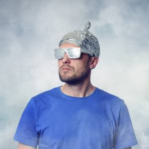 Poznaj 5 najgłośniejszych teorii spiskowych wśród gwiazd! Wydają się realne?