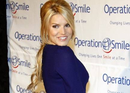 Jessica Simpson po raz trzeci została mamą! Radosną nowiną podzieliła się w sieci                                                               