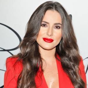 Celia kusi na Instagramie. Żona Grzegorza Krychowiaka pokazała nogi