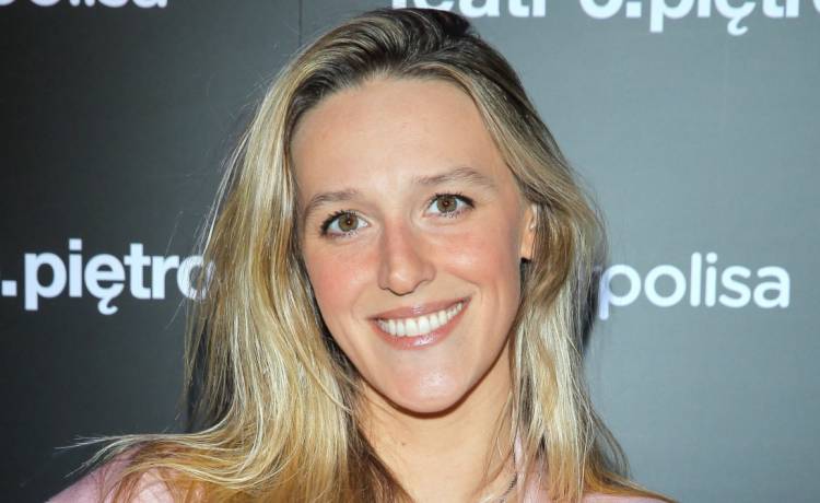 Ola Żebrowska po raz kolejny pokazuje, jak wygląda prawdziwe macierzyństwo: "Matka fleja, ale przynajmniej dzieci czyste"