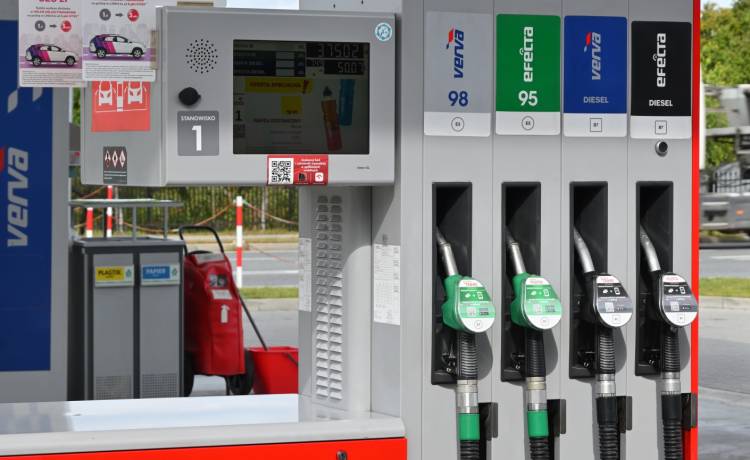 Orlen Pay przestanie funkcjonować. Jak teraz będzie można płacić zdalnie za paliwo?