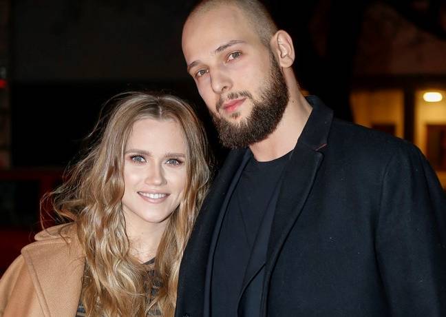 Agnieszka Kaczorowska w ciążowej sesji. Tancerka wygląda obłędnie! 