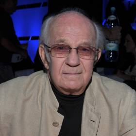 Legendarny reżyser w szpitalu. Jego syn przekazał wieści