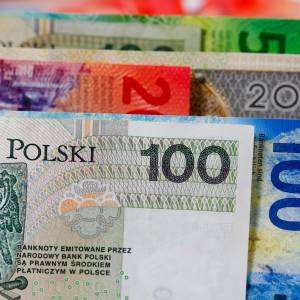 Ile Rosja straciła na ataku na Ukrainę? PIE o sytuacji finansowej Federacji Rosyjskiej