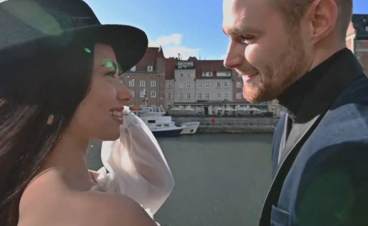 Para z "Hotelu Paradise" na ślubnym kobiercu! Pokazali zdjęcie z kościoła [FOTO]