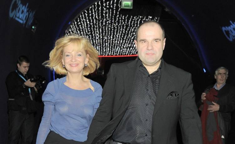 Katarzyna i Cezary Żakowie mają dwie córki, fot. TRICOLORS/East News