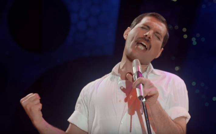 W sieci pojawiło się niepublikowane dotąd nagranie Freddiego Mercury'ego "Time Waits For No One" [WIDEO] 