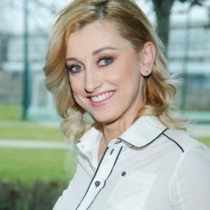 Justyna Żyła powróciła na salony! Jej ostatnia stylizacja robi wrażenie!                             