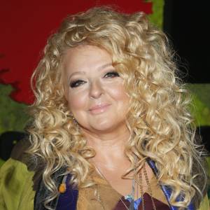 Magda Gessler zaprojektowała bluzy z napisem "besos". Fani zachwyceni!