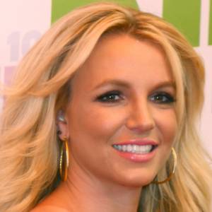 Justin Timberlake powinien "założyć Britney kaganiec"? Tak twierdzi producent muzyczny