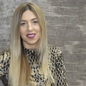 "Rolnik szuka żony". Małgorzata Borysewicz odsłania zgrabne nogi, pozując w czarnej mini. "Pięknie, seksownie i z klasą" [ZDJĘCIA]