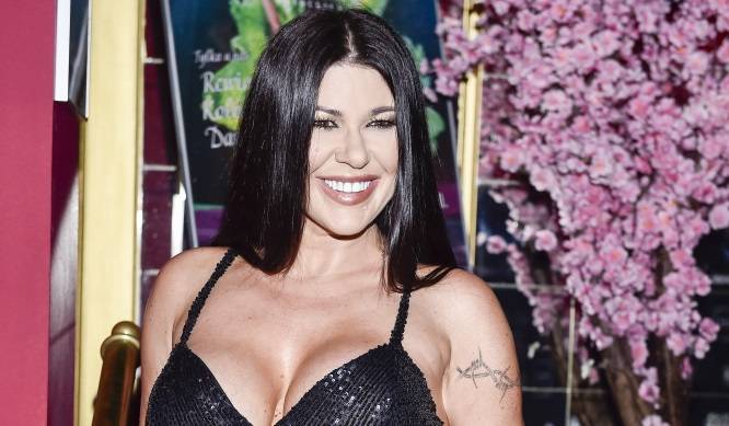 Iwona Węgrowska pozuje w samej bieliźnie. Wokalistka chwali się metamorfozą sylwetki