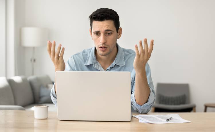 Rozliczenie PIT za 2025. Dlaczego jedni dostaną zwrot, a inni muszą dopłacić?, fot. Shutterstock