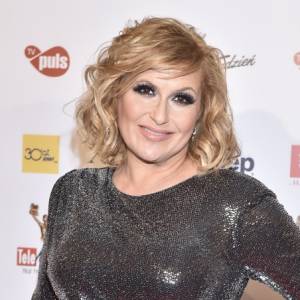 Skrzynecka w objęciach męża. Gdzie powędrowały jego ręce?!                              