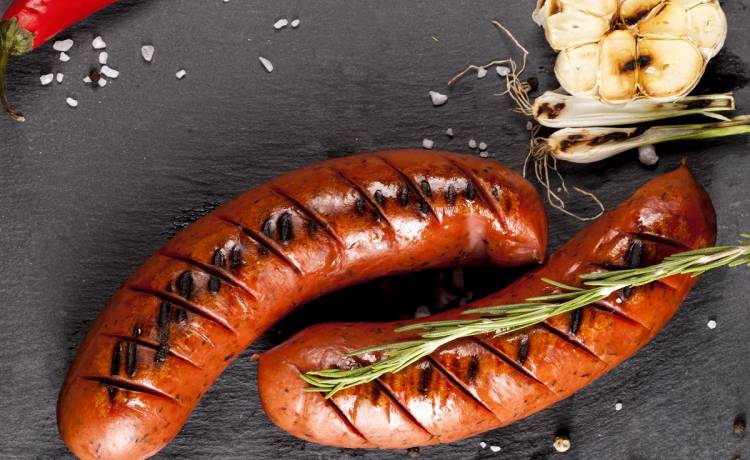 Lubiana samochodowa marka sprzedaje kiełbasę. Zainteresowanie jest spore