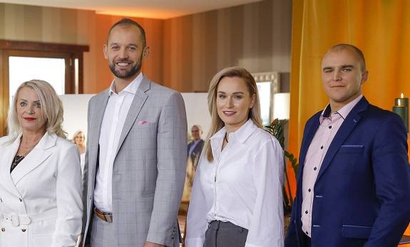 Uczestnicy programu "Rolnik szuka żony" znów w TV. Mówią o "ustawce"