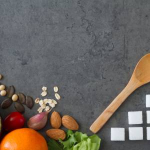 Co jeść na noc, aby mieć niski cukier rano?