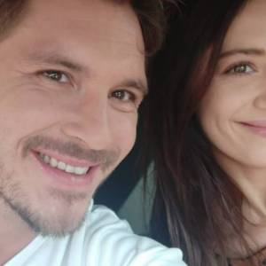 Mikołaj Roznerski i Adriana Kalska spędzają razem czas prywatnie? Internauci zwrócili uwagę na wspólny element! 