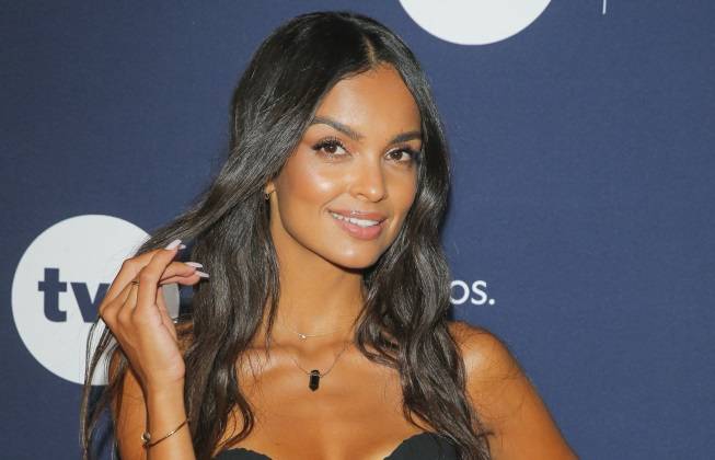 Klaudia El Dursi publikuje gorące wideo! Modelka pozuje w samej bieliźnie [NAGRANIE]