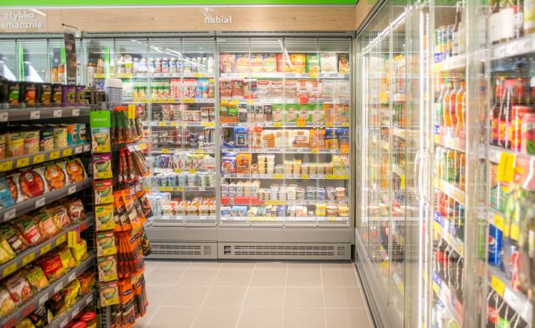 Czy 1 listopada sklepy są otwarte?, fot. Lukasz Gdak/East News