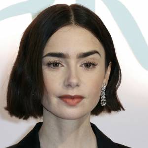 Lily Collins po raz pierwszy została mamą. Pokazała urocze zdjęcie córeczki!