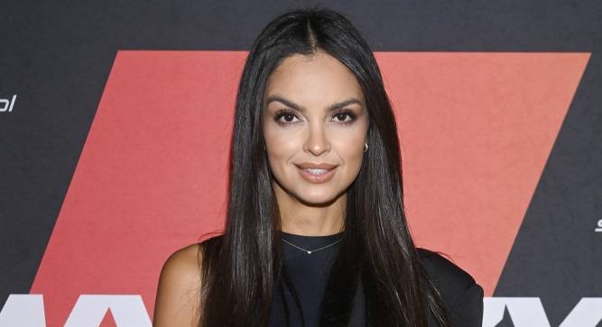 Klaudia El Dursi bez ubrań i bez makijażu. Tak zapozowała w łóżku. "Jak milion dolarów" [FOTO]