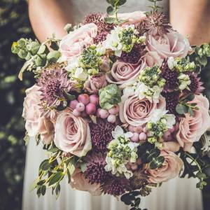 Niezwykły ślub w domu starców. Pensjonariuszka wyszła za samą siebie [WIDEO]