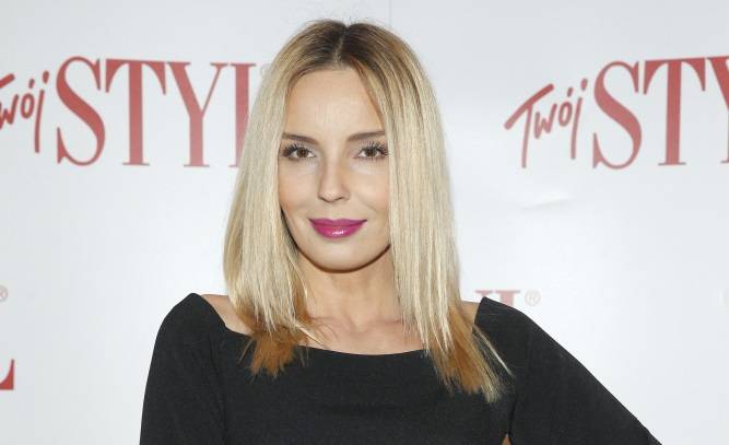 Agnieszka Włodarczyk pozuje w prześwitującym kostiumie kąpielowym. "Wyglądasz jak milion dolarów"