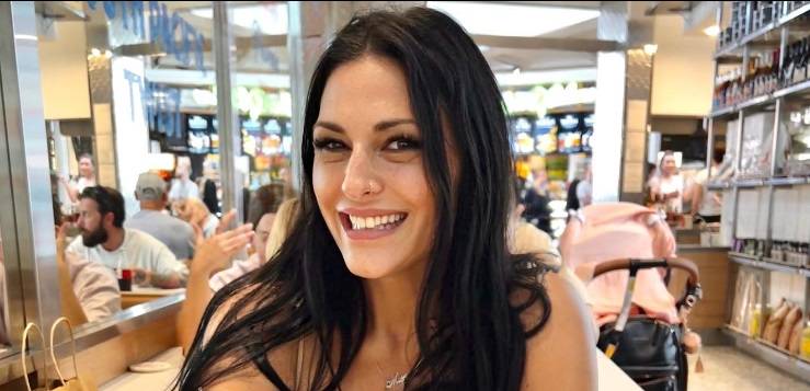 Ta kobieta wybrała sobie bardzo nietypowy zawód. Zgarnia nawet 2 tysiące dolarów za noc! 