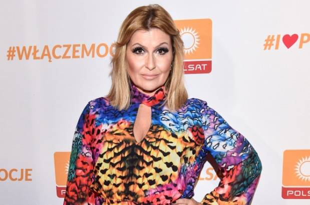 Katarzyna Skrzynecka w niecodziennym wydaniu! Aktorka komentuje: "Nowobogacki kicz"