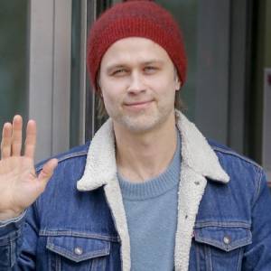 Internauci krytykują Macieja Zakościelnego. Jest zdecydowana odpowiedź aktora! [FOTO