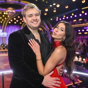 Kim jest Anna Mglej, teściowa Roxie Węgiel? Tak wyglądała na ślubie syna 