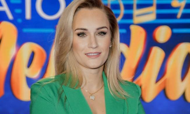 "Rolnik szuka żony". Kamila i inny uczestnik show razem na nowym zdjęciu. Kto znalazł się u boku pięknej uczestniczki?