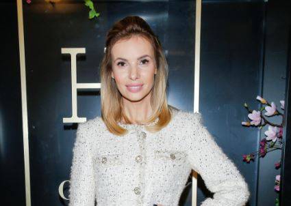 Izabela Janachowska na zdjęciu z synkiem Christopherem Alexandrem. "Żadne zdjęcia nie wzruszają mnie jak wasze" - pisze fanka